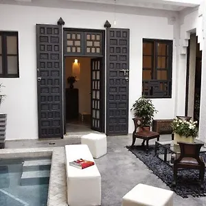  Riad Heva